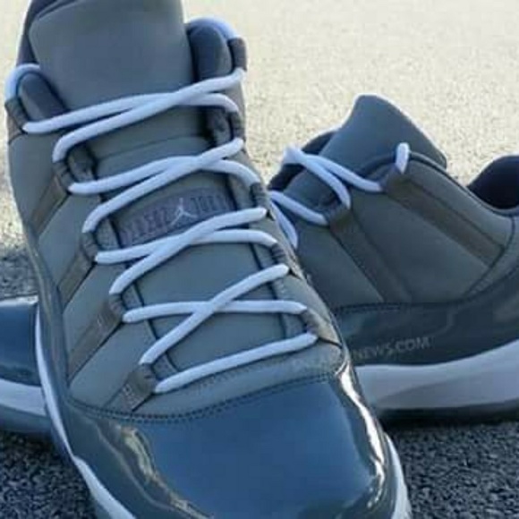 Retro11 cool Grey's low tops - Picture 1 of 1